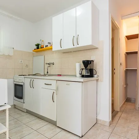 Ana, Malinska, Vantacici, Island Krk Apartament Vantacici